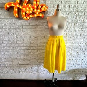 J Cree Skirt full with pleated waist line yellow